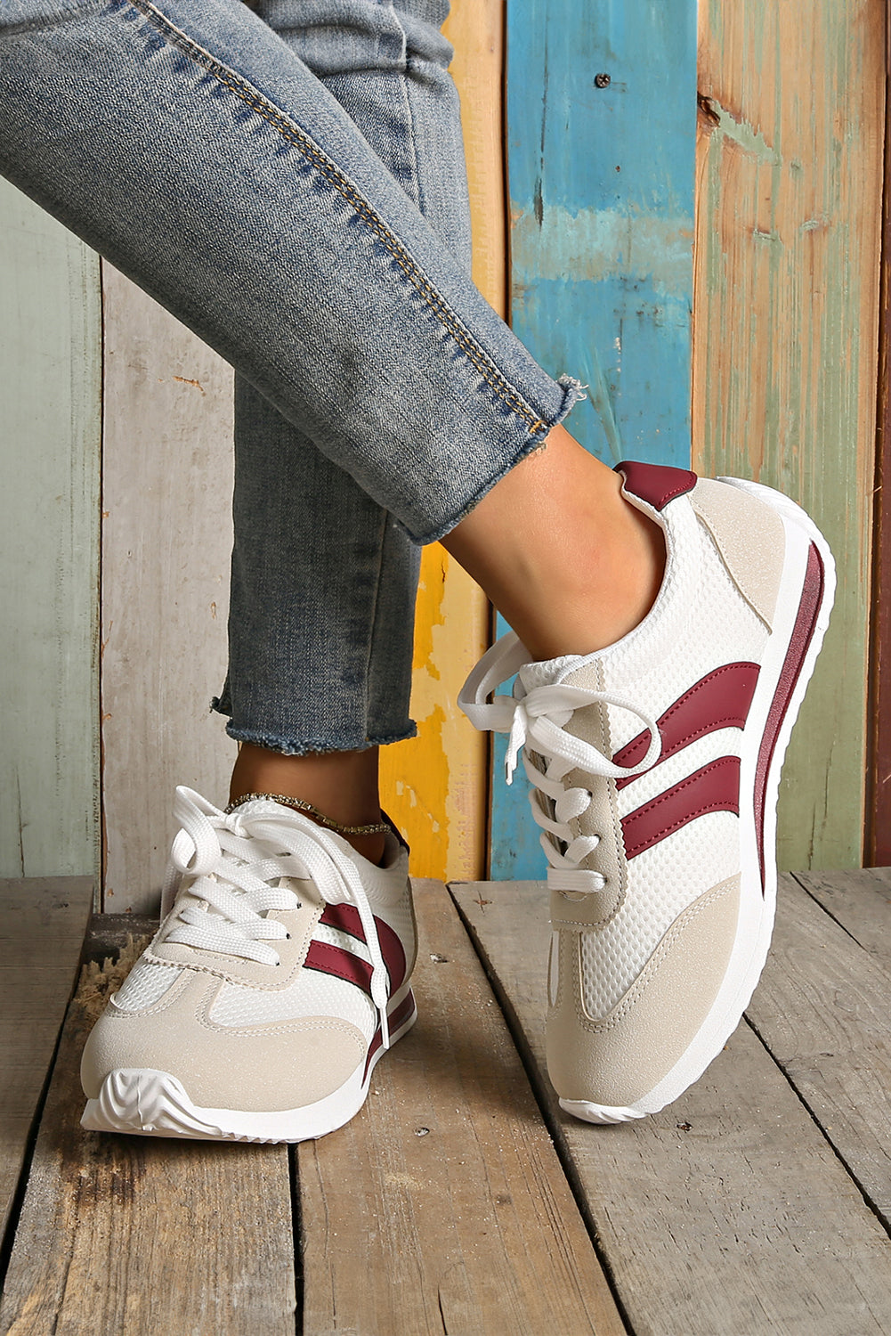 Vintage Double Stripe Retro Jogger Sneaker