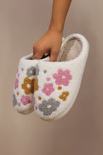 Load image into Gallery viewer, White Floral Fuzzy Winter Slippers
