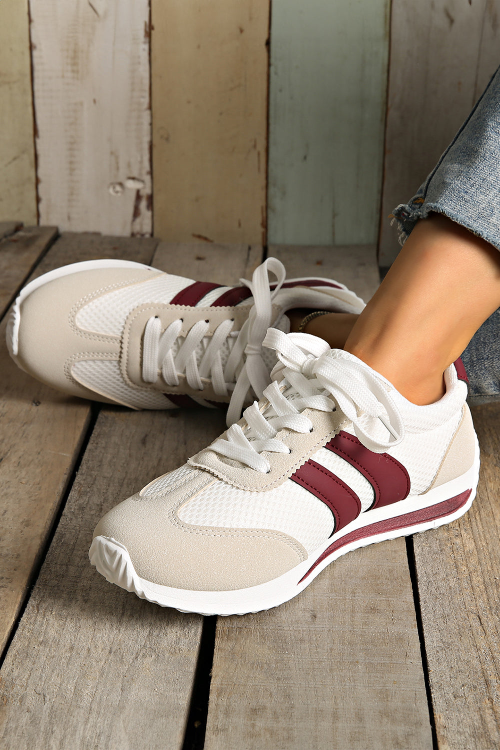 Vintage Double Stripe Retro Jogger Sneaker