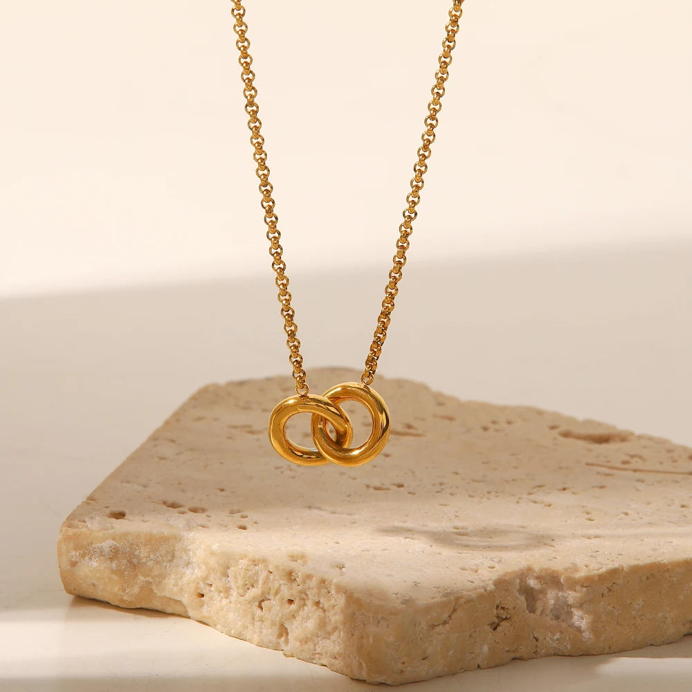 Interlocked Double Ring Pendant Necklace | 18K Gold Plated Stainless Steel Choker