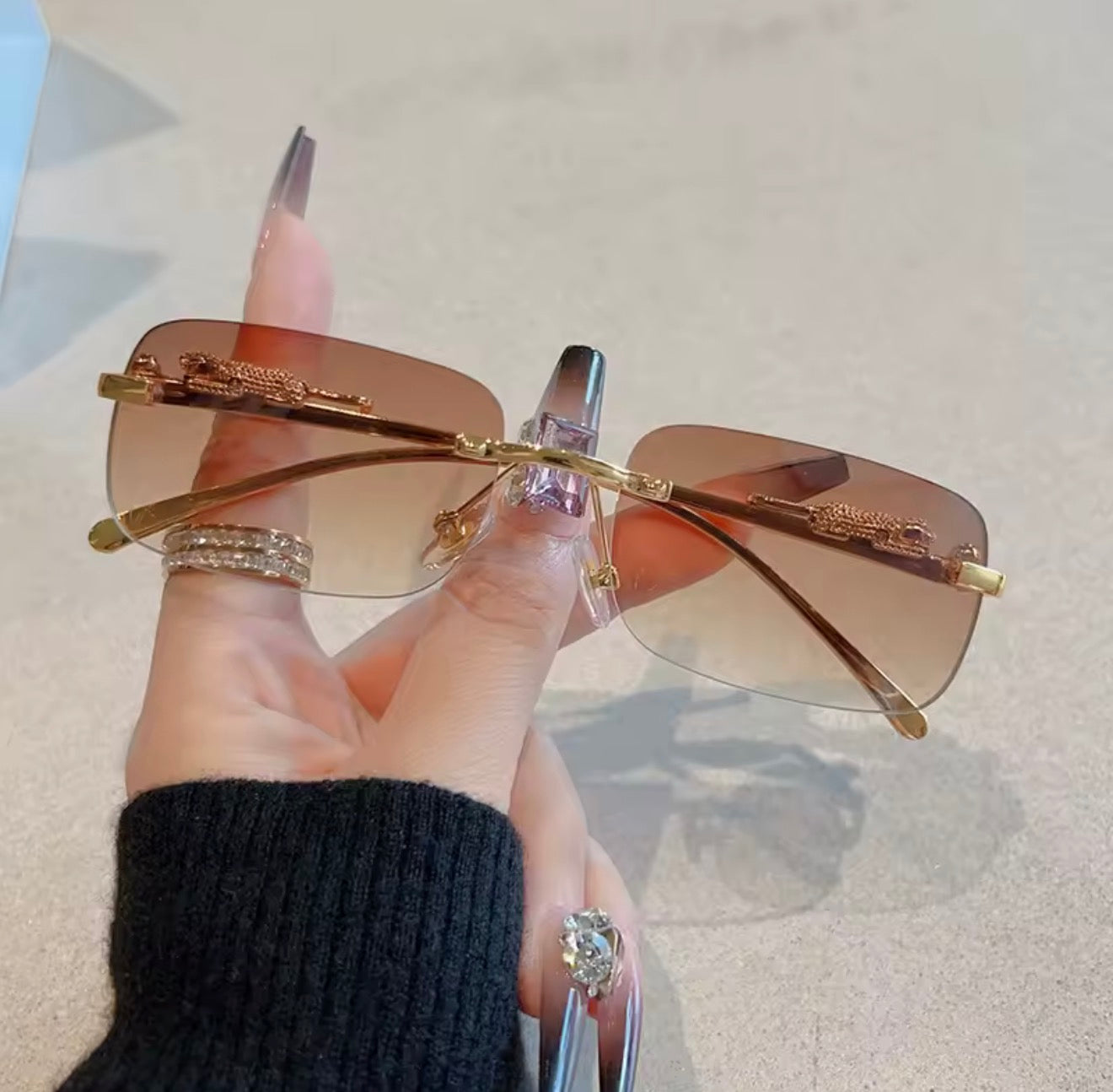 Luxury Rimless Rectangle Sunglasses | Gradient Lenses with Gold Detail | Unisex