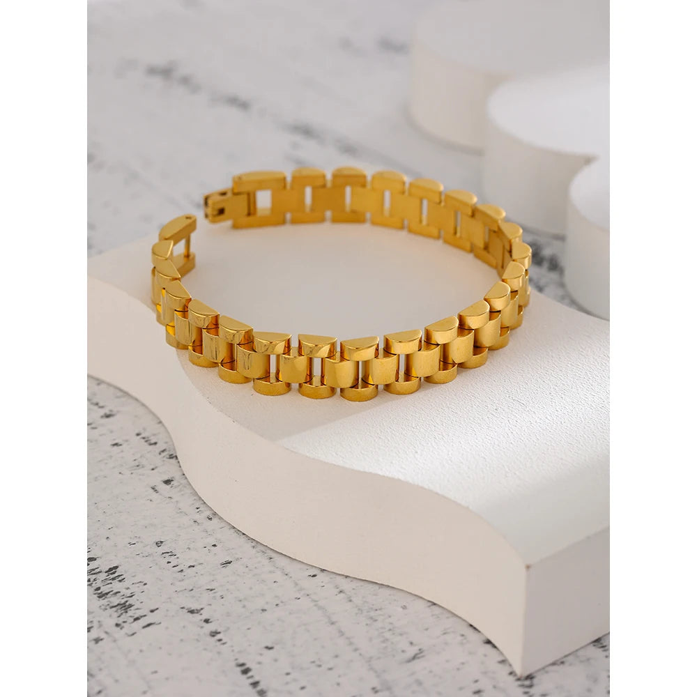 18K PVD Gold Plated Stainless Steel Chain Bracelet - Bold Geometric Link Unisex Wristwear, Non-Tarnish Waterproof Statement Jewelry (18cm & 21cm) | The PM Edit