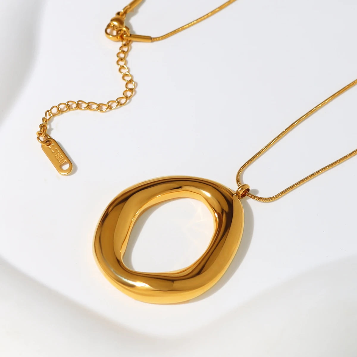 Chunky Irregular Open Oval Pendant Necklace | 18K Gold Plated Snake Chain Statement Jewelry