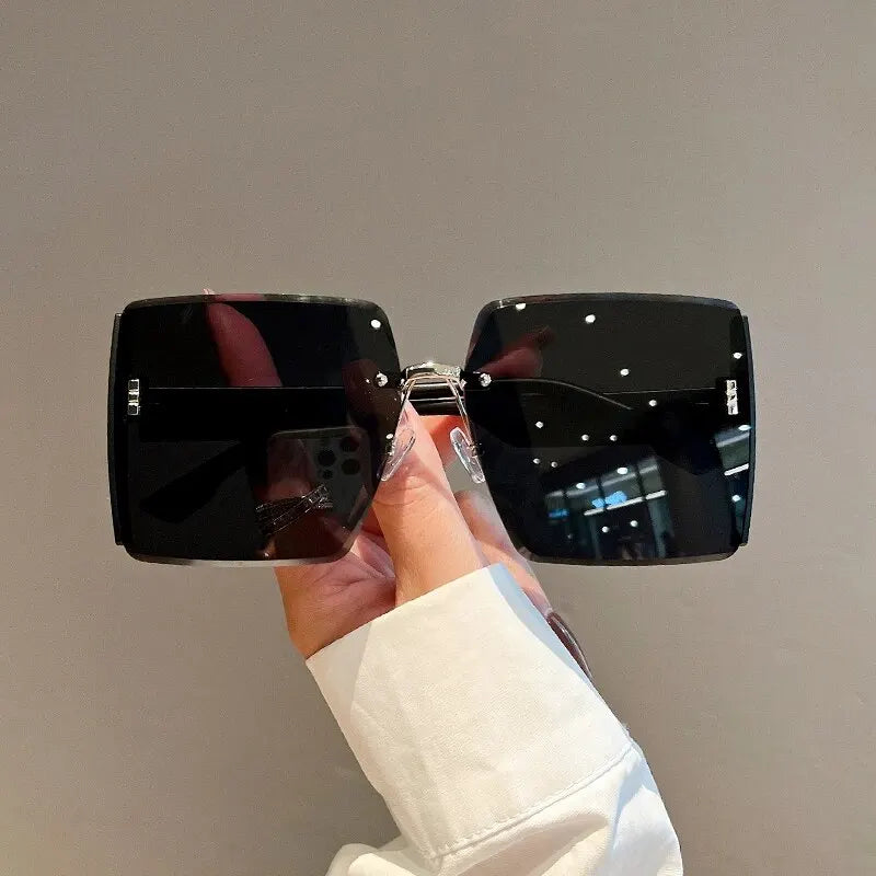Square Frameless Retro Sunglasses – Bold, Lightweight Statement Shades