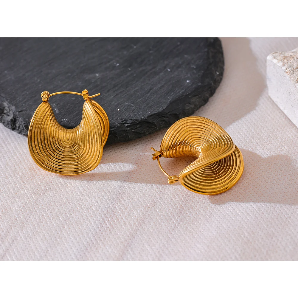 Ridged Gold Hoop Earrings