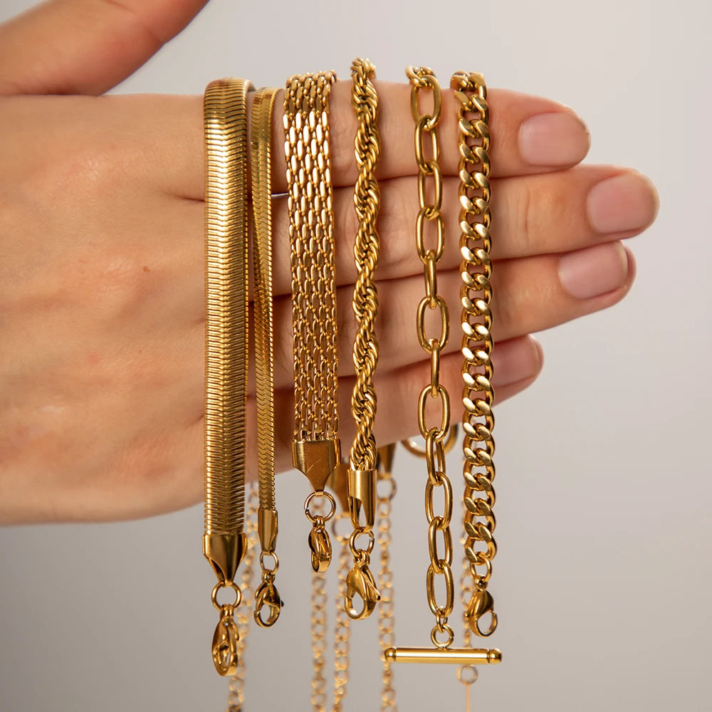Flat Herringbone Snake Chain Bracelet | 18K Gold | 3mm | The PM Edit