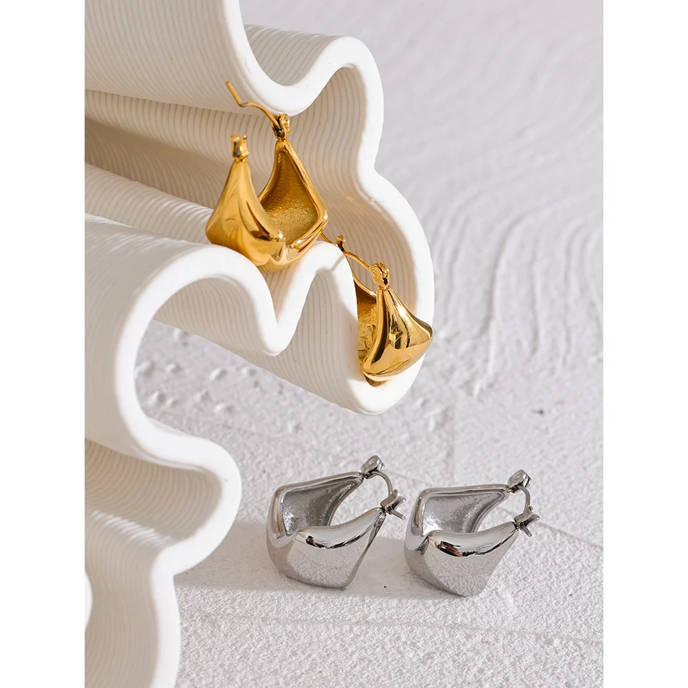 Half-Open Geometric Hoop Earrings