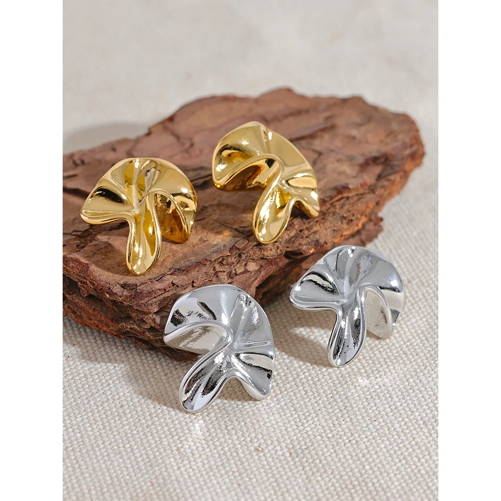 316L Stainless Steel Sculptural Flower Stud Earrings