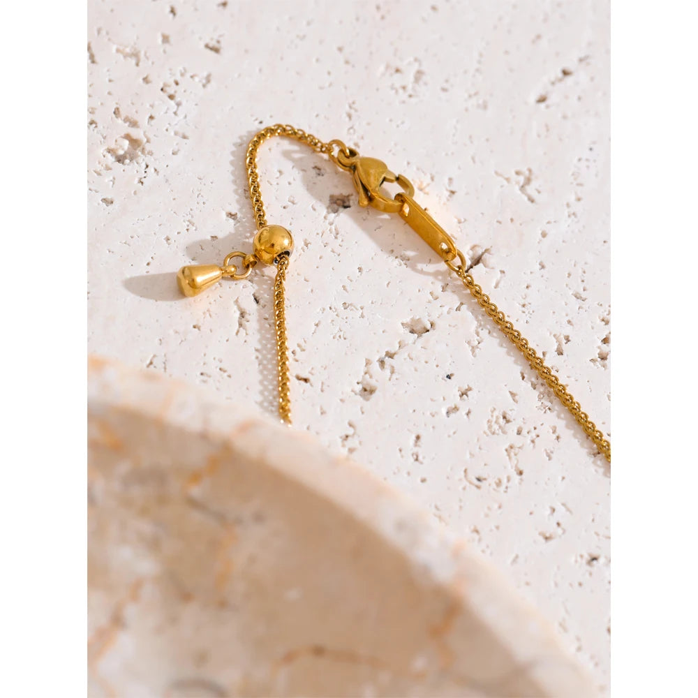 Textured Donut Pendant Necklace | 18K PVD Gold Plated Stainless Steel Jewelry