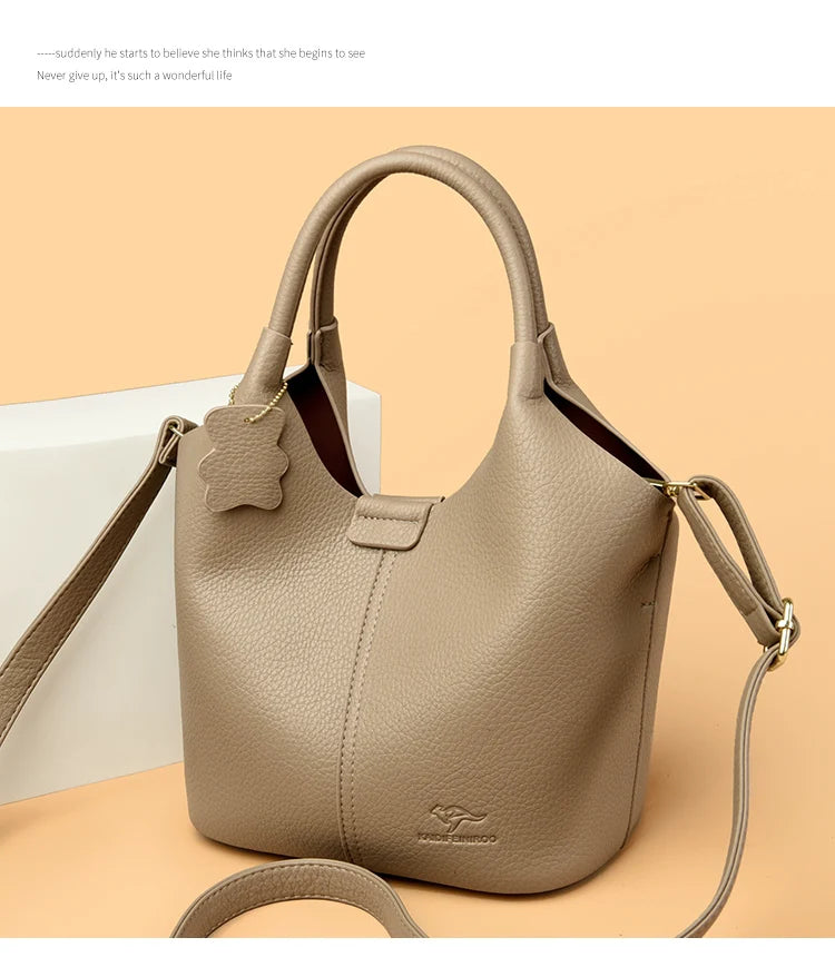Soft Leather Luxury Handbag – Everyday Elegance with Premium Texture