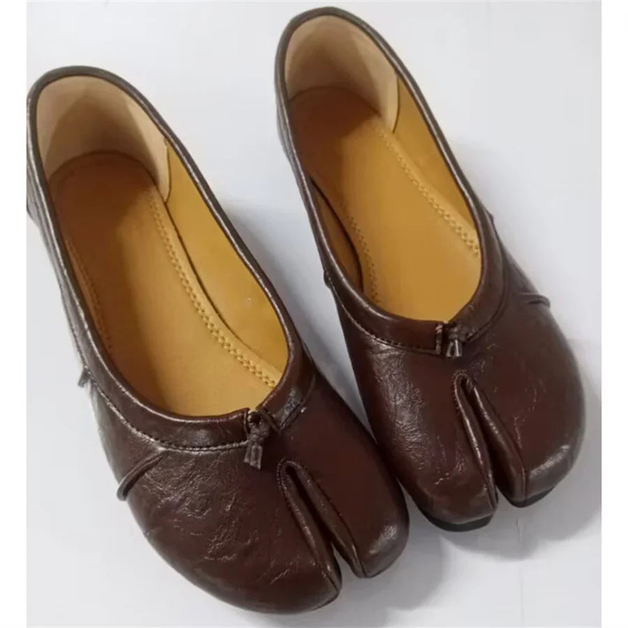 Split Toe Tabi Ballet Flats – Slip-On Leather Loafers for Women