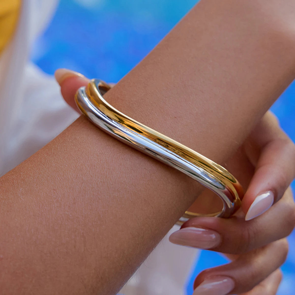 Two-Tone Wave Bangle Bracelet | 18K Gold & Silver Stainless Steel Minimalist Jewelry