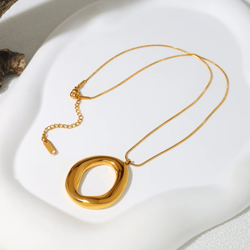 Chunky Irregular Open Oval Pendant Necklace | 18K Gold Plated Snake Chain Statement Jewelry