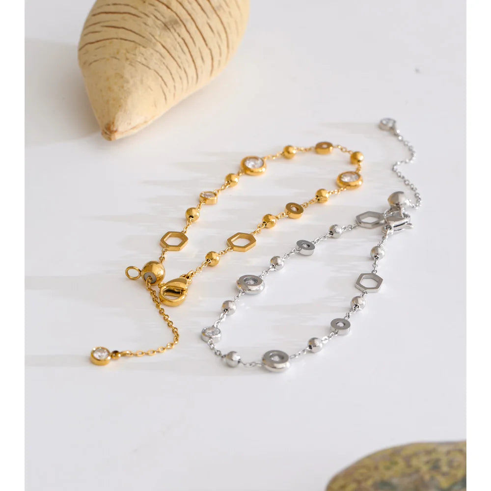 Delicate Gold Chain Geometric PVD Bracelet for Women