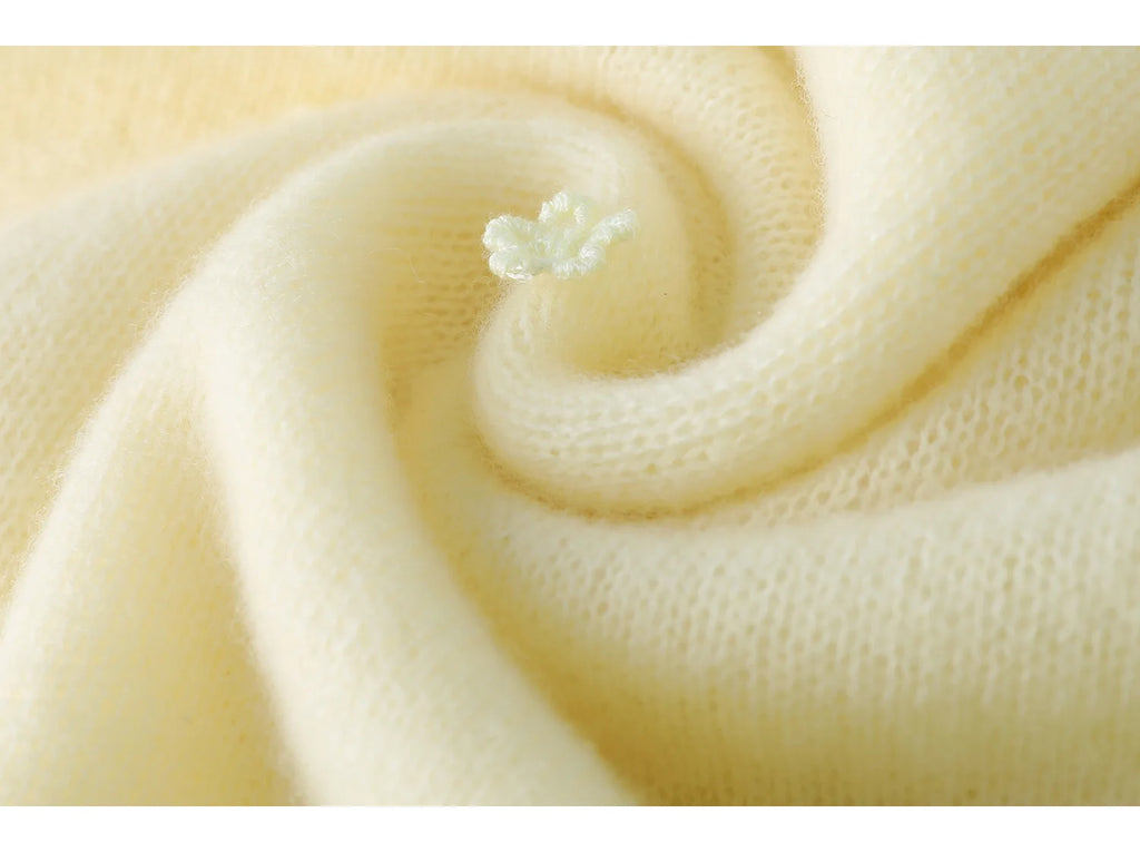 Wool Round Neck Pullover Sweater | Full-Body Floral Knit | 6 Colors, Sizes S–XXL