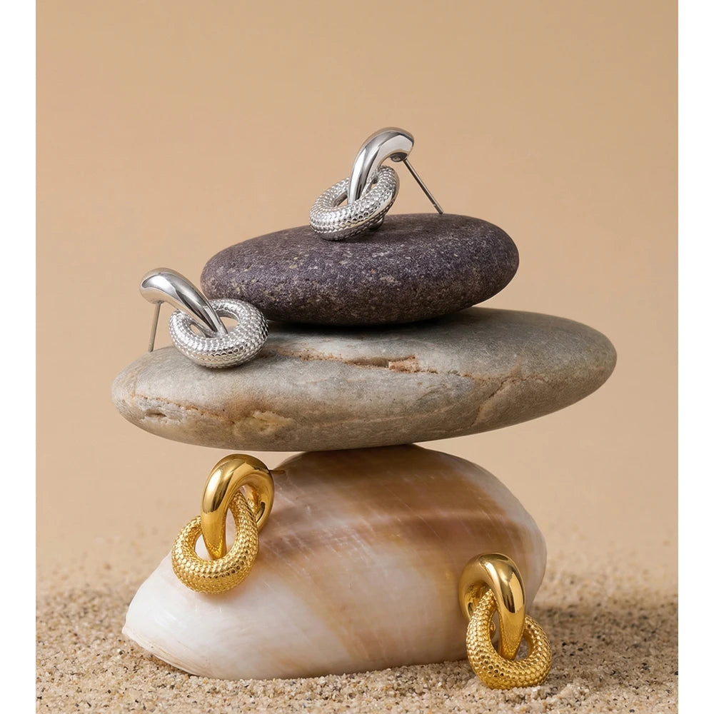 Interlocking Stud Earrings & Pendant Necklace | PVD Gold