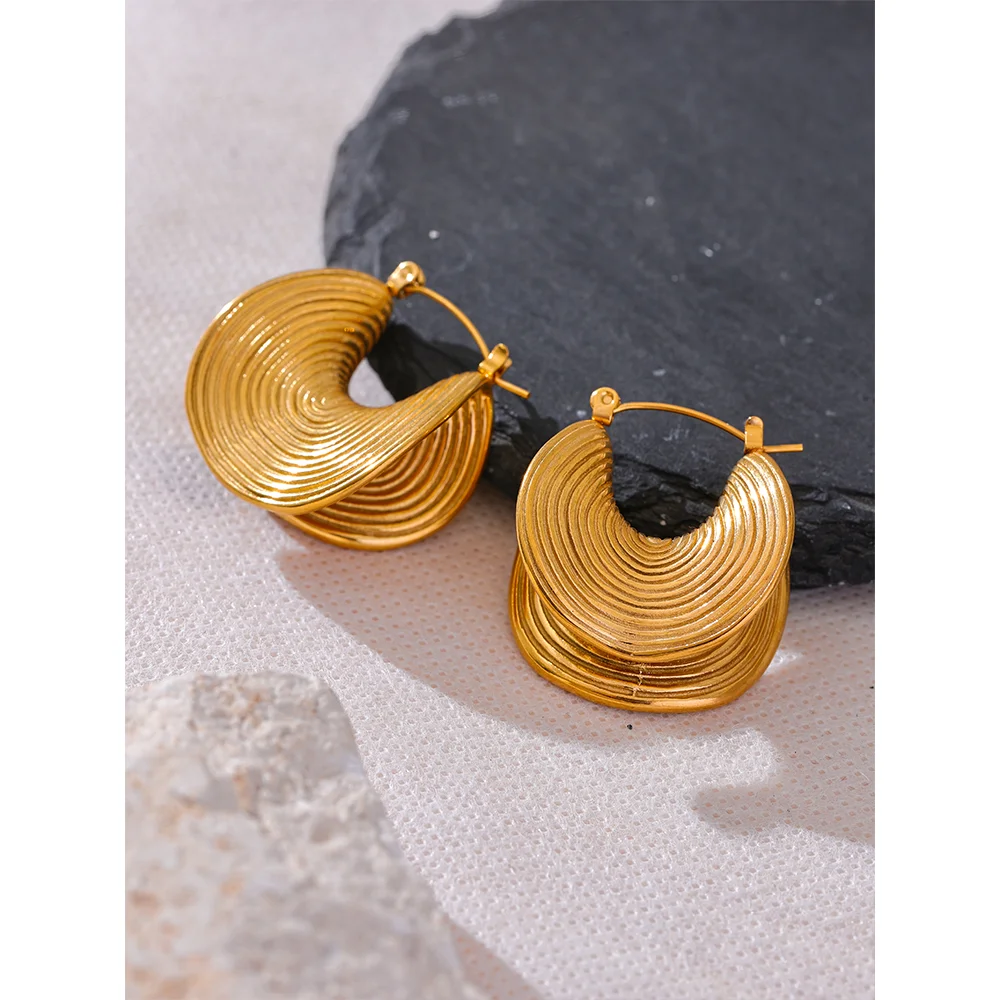 Ridged Gold Hoop Earrings