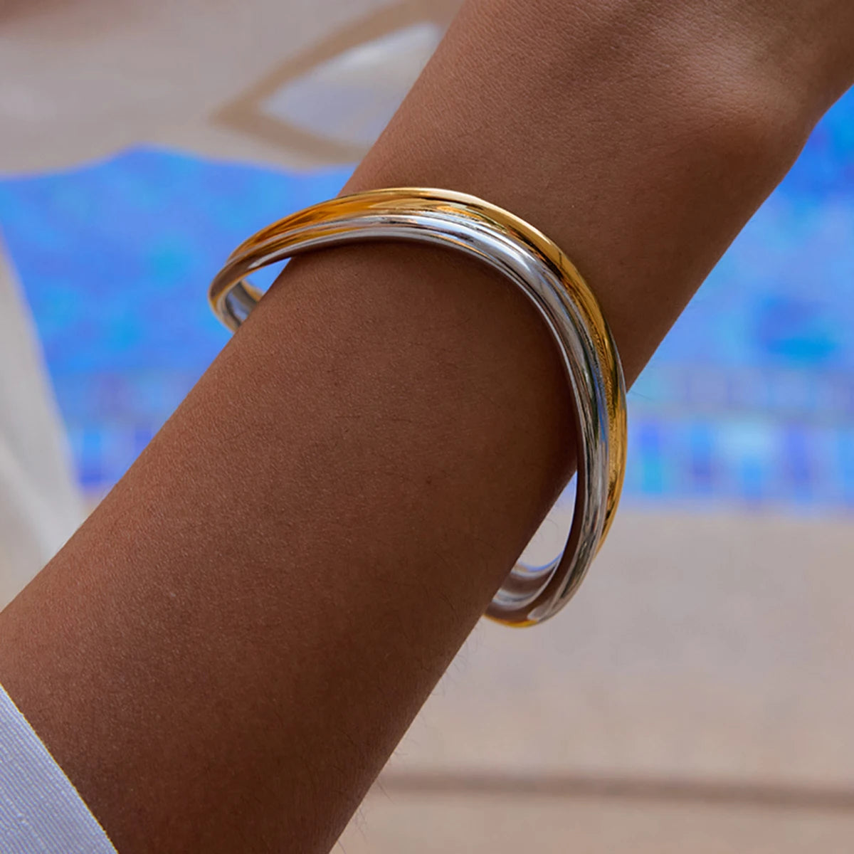 Two-Tone Wave Bangle Bracelet | 18K Gold & Silver Stainless Steel Minimalist Jewelry