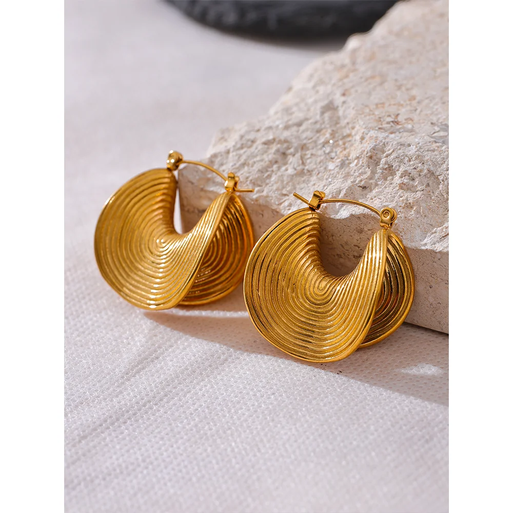Ridged Gold Hoop Earrings