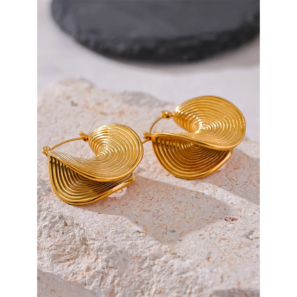 Ridged Gold Hoop Earrings