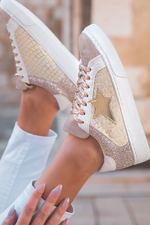 Load image into Gallery viewer, Gold Glitter Star Patchwork Leather Lace-up Sneakers
