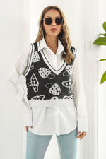 Load image into Gallery viewer, Printed Plunge Neck Sweater Vest
