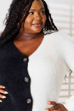 Load image into Gallery viewer, Contrast Black and White Cardigan
