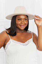 Load image into Gallery viewer, Fame Ride Along Fedora Hat
