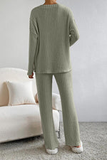 Load image into Gallery viewer, Ribbed V-Neck Top and Pants Set
