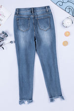 Load image into Gallery viewer, Distressed Frayed Hem Cropped Jeans Pants
