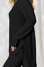 Load image into Gallery viewer, Top and Wide Leg Pants Set
