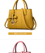 Load image into Gallery viewer, Leather Tote Bags
