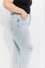 Load image into Gallery viewer, Distressed Cropped Jeans Pants
