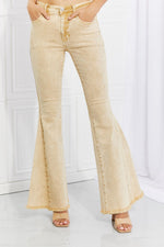 Load image into Gallery viewer, Hem Bell Bottom Jeans in Yellow

