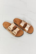 Load image into Gallery viewer, Double-Banded Slide Sandal in Gold
