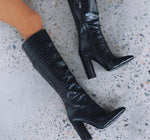 Load image into Gallery viewer, Chunky Heel Knee-High Boots
